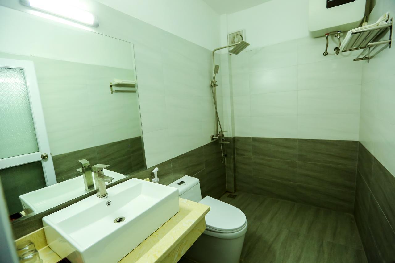 Viet Huong Hotel Нин Бин Екстериор снимка
