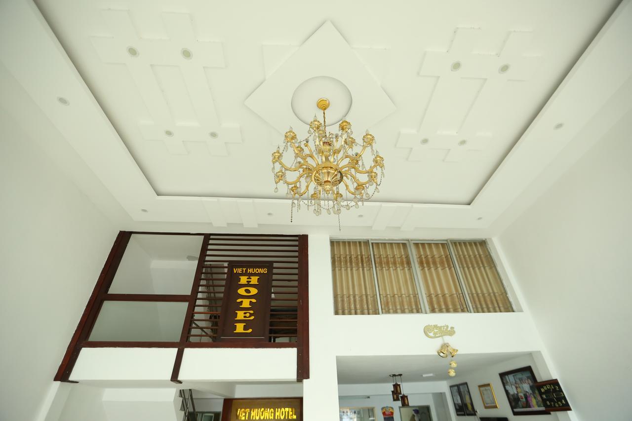 Viet Huong Hotel Нин Бин Екстериор снимка