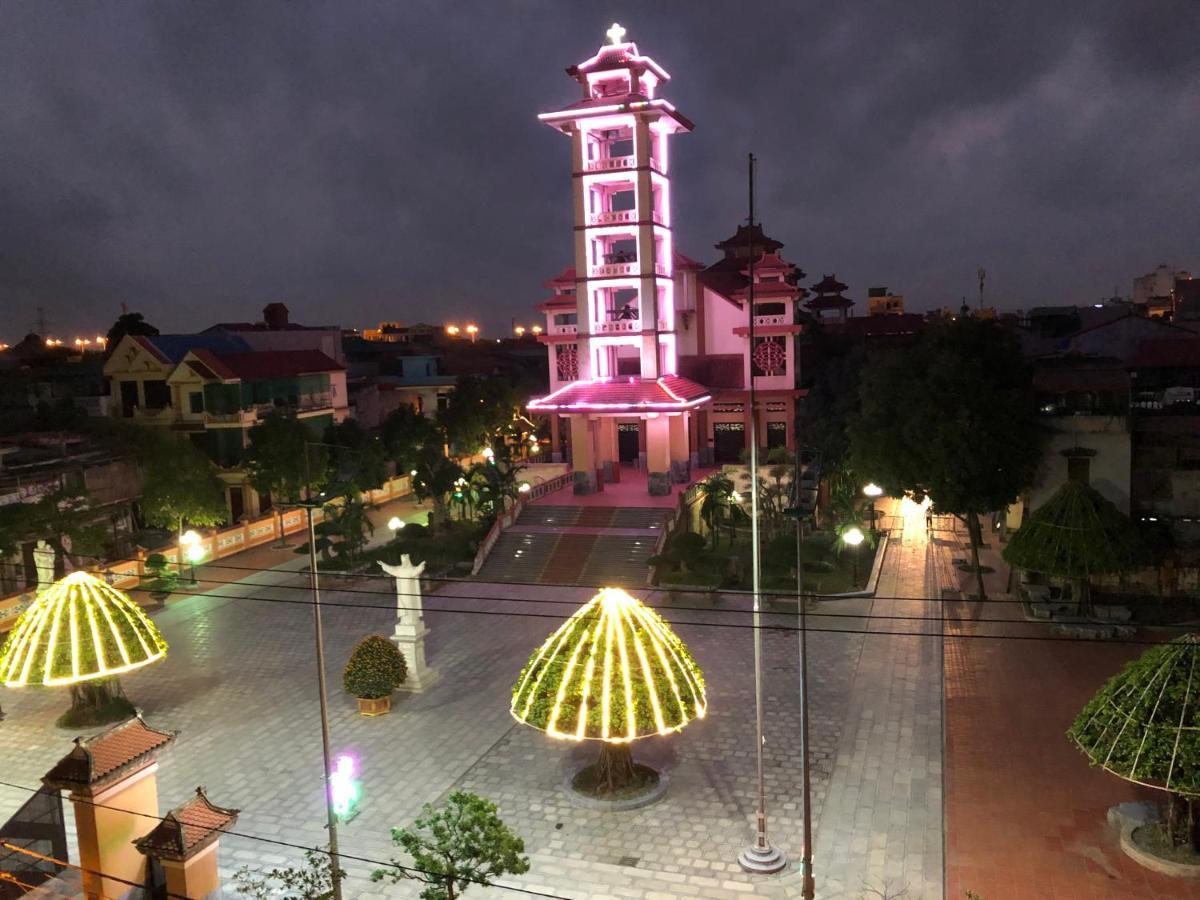 Viet Huong Hotel Нин Бин Екстериор снимка